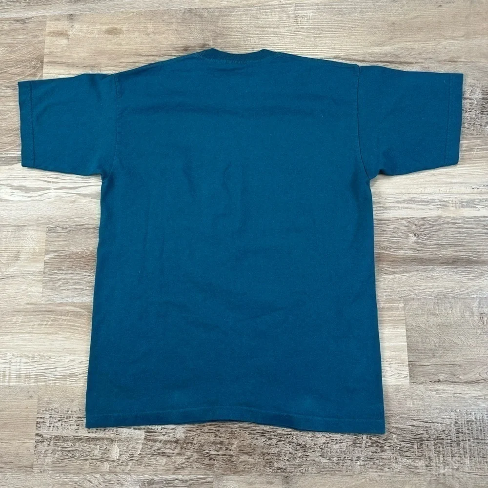 Vintage Arkansas tourist t shirt
Natural bridge
Made in USA mens L
21x28 - Picture 4 of 5